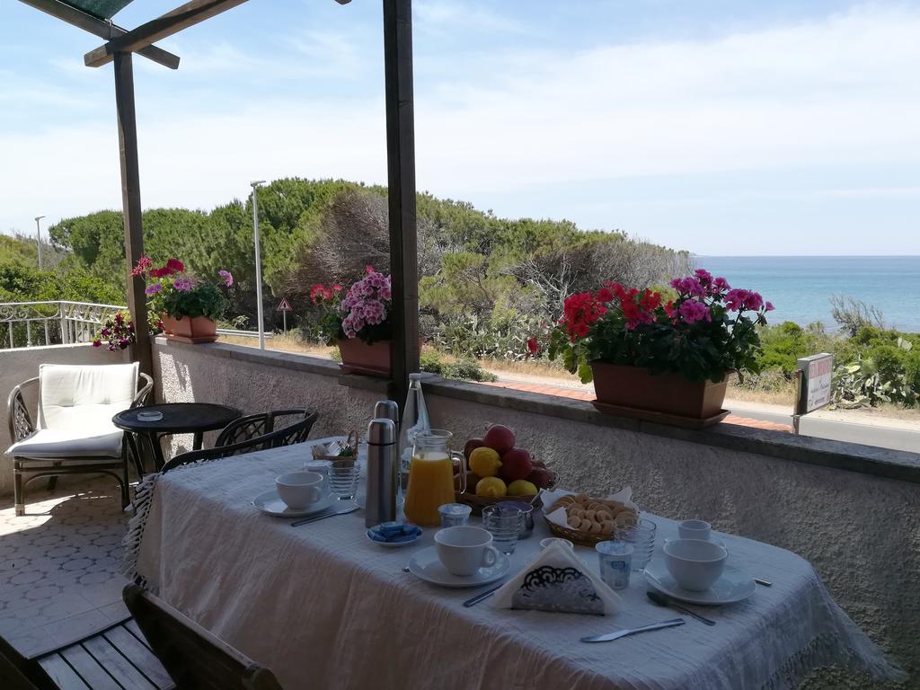 サルキットゥ・クーリエリ Andrea E Valentina Bed & Breakfast エクステリア 写真